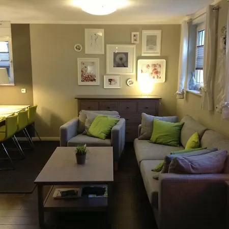 アパート Buchheim, Hochwertig Und Gemuetlich, 5min Zur S-bahn