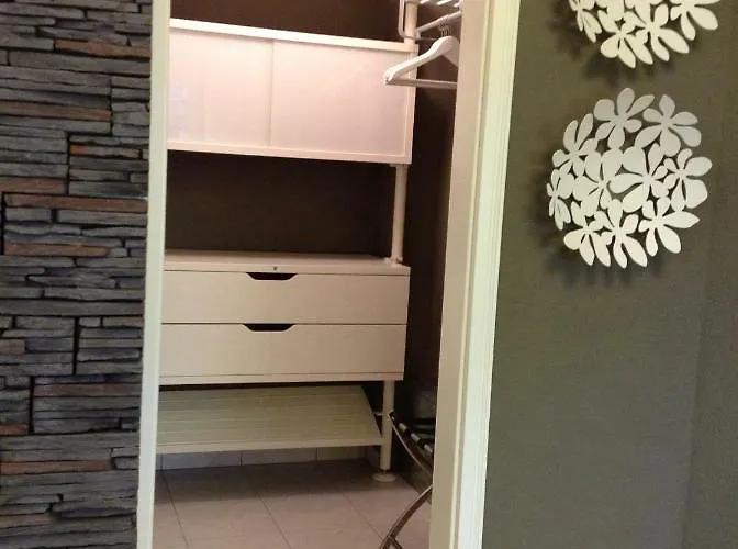 Buchheim, Hochwertig Und Gemuetlich, 5min Zur S-bahn ホッペガルテン